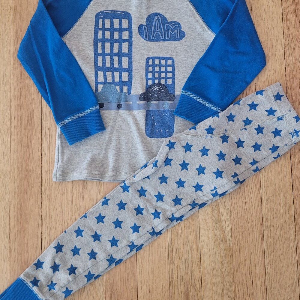 Next I am 4 birthday pjs / pajamas - size 3-4